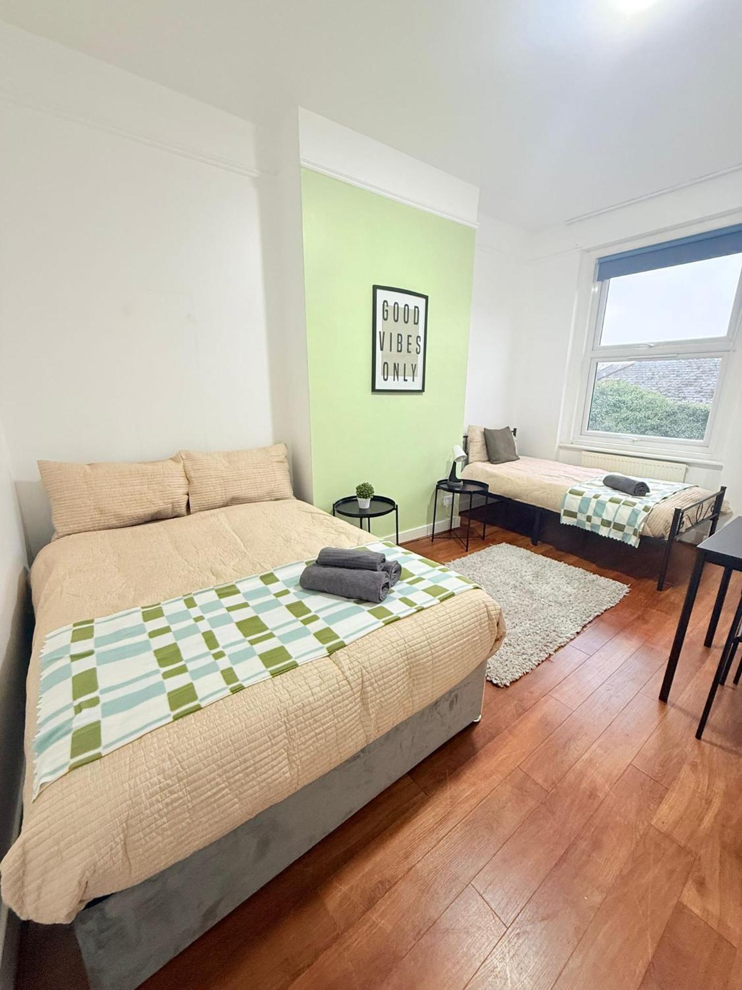 Cricklewood Broadway Guest Home London Exterior foto